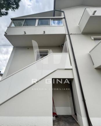 Pesaro - zona cattabrighe - appartamento in vendita