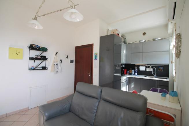 Pesaro - zona villa fastiggi - appartamento in vendita