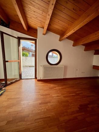 Pesaro - zona tombaccia - appartamento in vendita