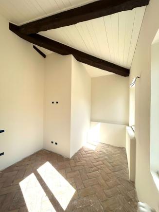 Pesaro - zona centro storico - appartamento in vendita